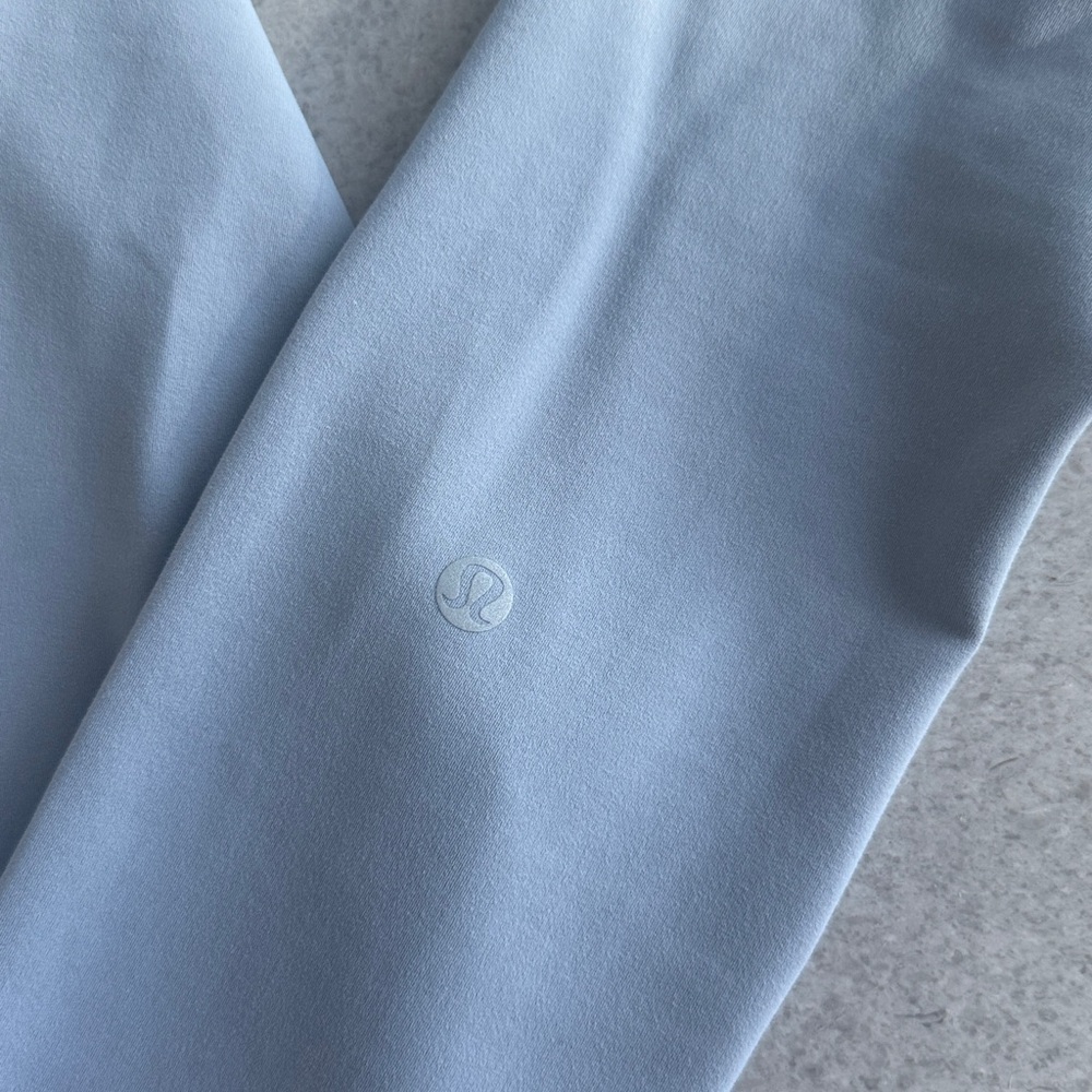 Lululemon wunder under leggings 28” size 4 - Picture 2 of 6